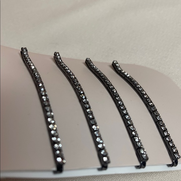 Kitsch Silver Rhinestone Bobby Pin Set (4pc) - Picture 6 of 10